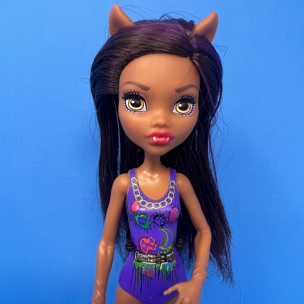 Monster High Clawdeen Wolf Swim Class Werewolf Doll 2017 Purple Swimsuit‎